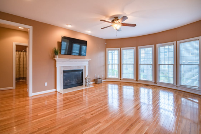 5 Reasons to have your Laminate Floors Professionally Cleaned | CLiCK Blog